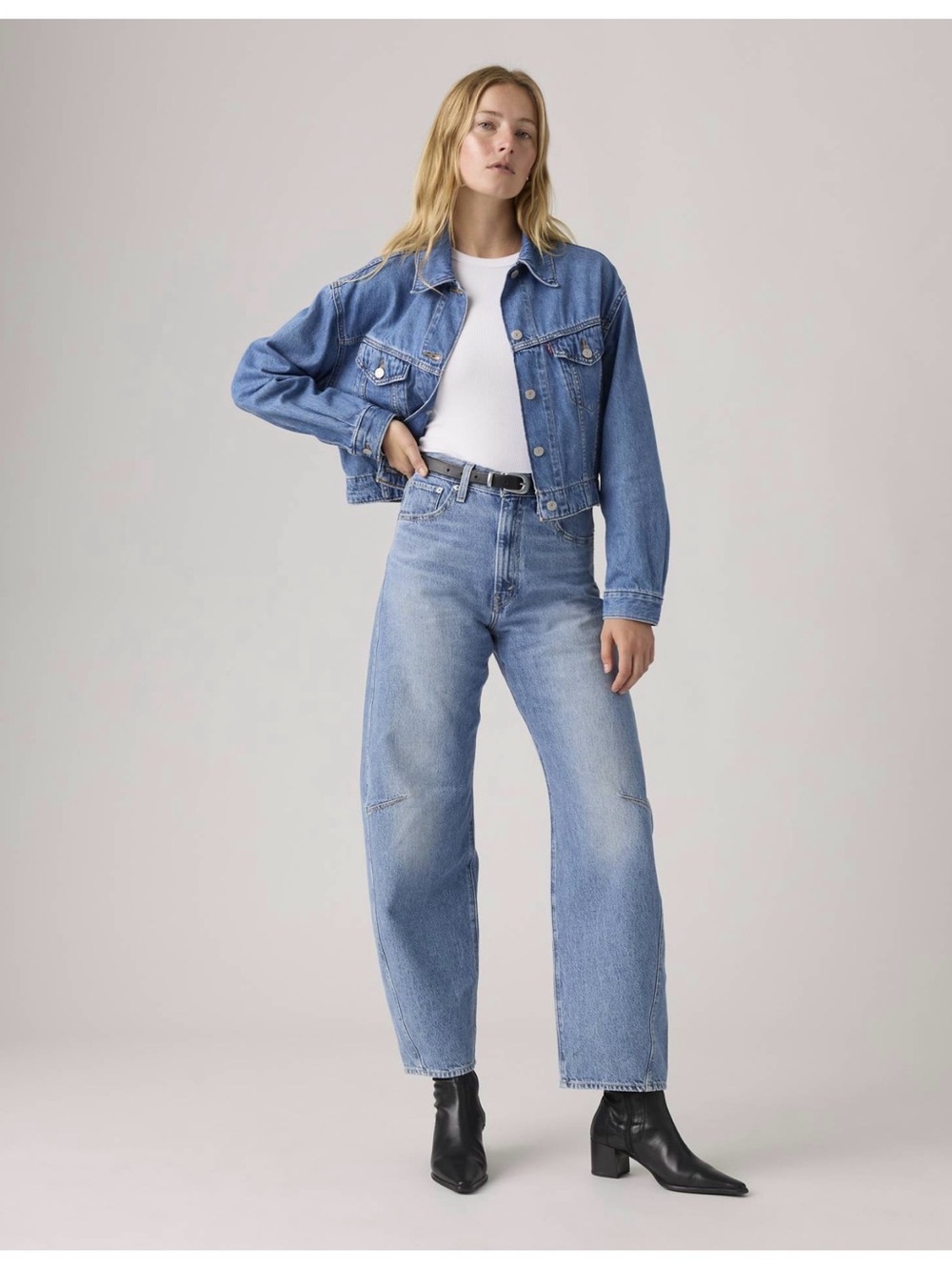 Levi's Women’s Straight-Leg Jeans in Light Blue Denim